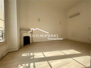 appartement à la vente -   06100  NICE, surface 69,02 m2 vente appartement - APR704042